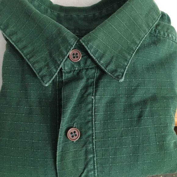 #66 Cabela's Outdoor Hiking Men's Green Button Down Long Sleeves Fishing Shirt - Picture 2 of 9